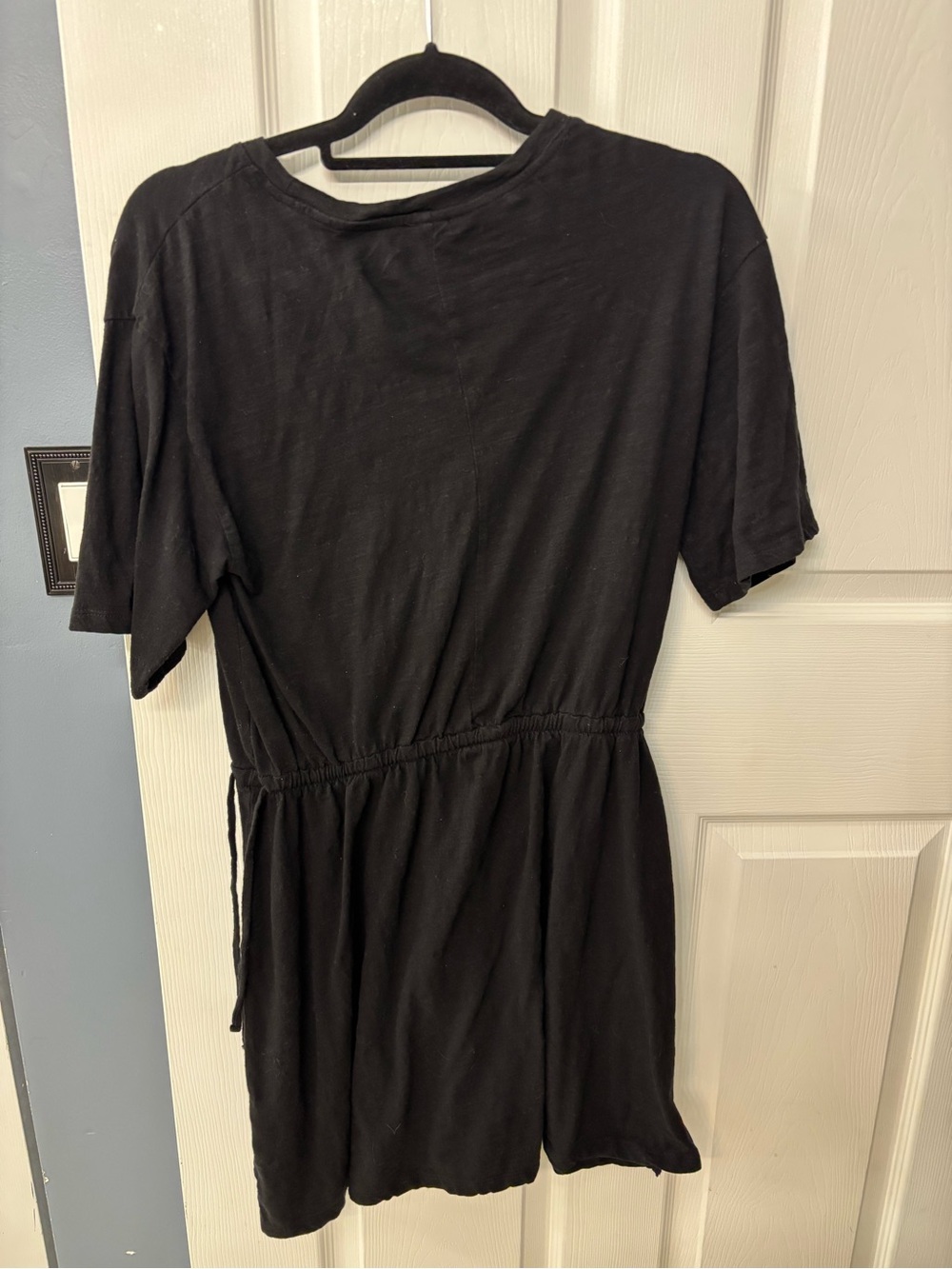 Old Navy Black Short Sleeve Drawstring Midi Dress